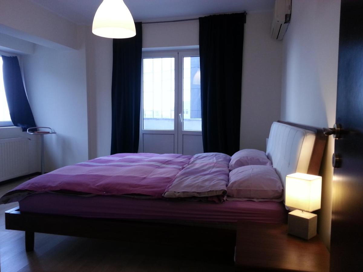 Apartment 3 Rooms Elegant Bukares Bagian luar foto